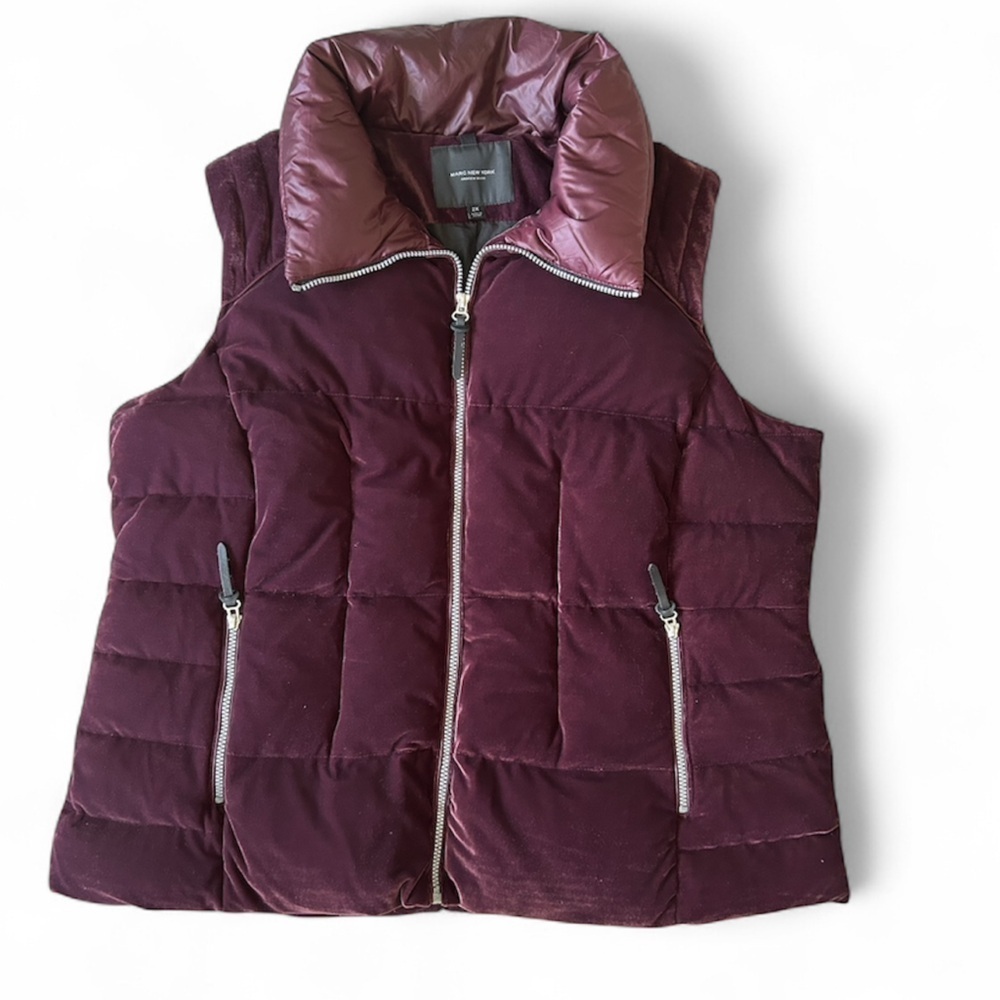 Marc New York women’s burgundy down feather vest. Size 2X​​​